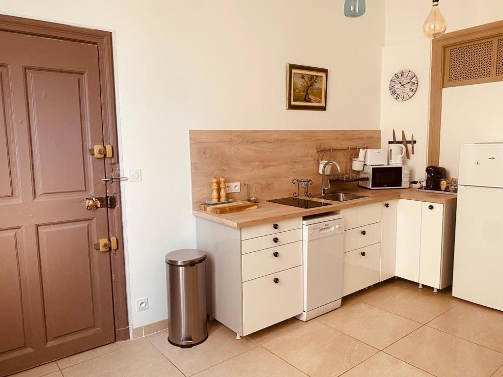 Appartement De Charme 아비뇽 외부 사진